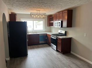 2005 Interurban Rd, Bloomington, IL
