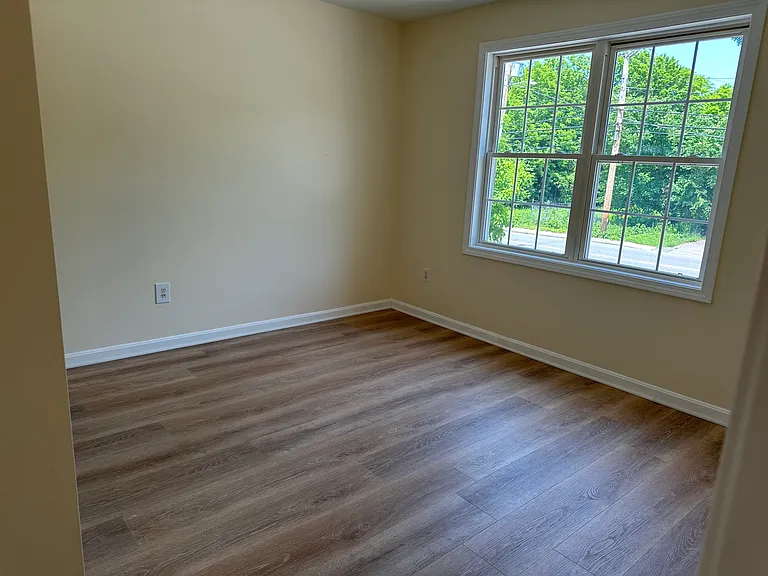 525 Water St #4 — Photo 18