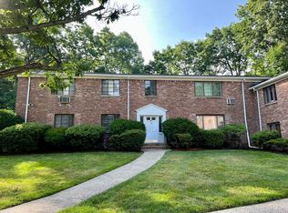 80 Troy Dr APT B, Springfield, NJ 07081