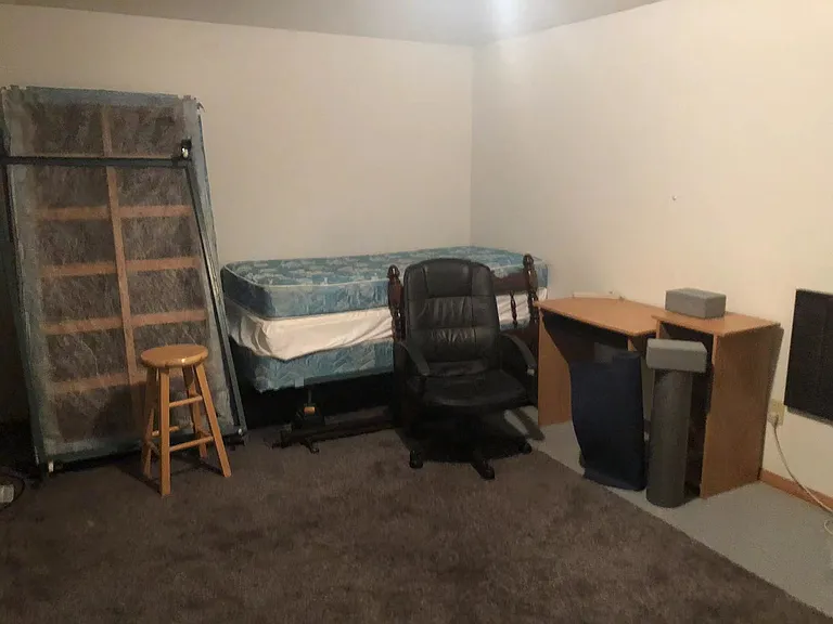 1918 Weaver St #4 — Photo 10