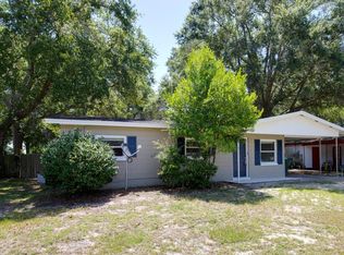 711 Newport Dr, Fort Walton Beach, FL 32547