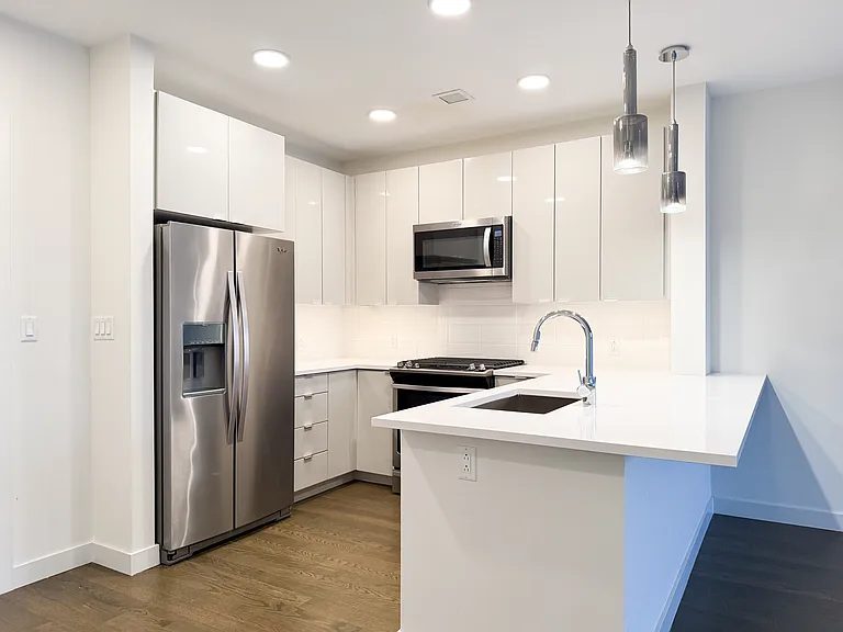 65 Lewis St #511 — Photo 7