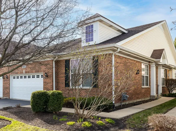 2845 Bond Cir, Naperville, IL 60563