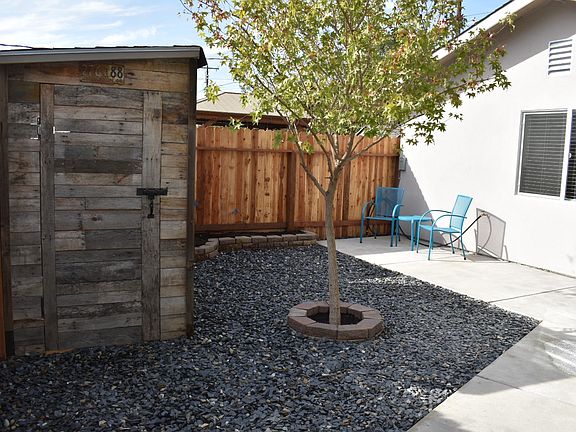 2nd image of 3421 Northrop Ave #3423