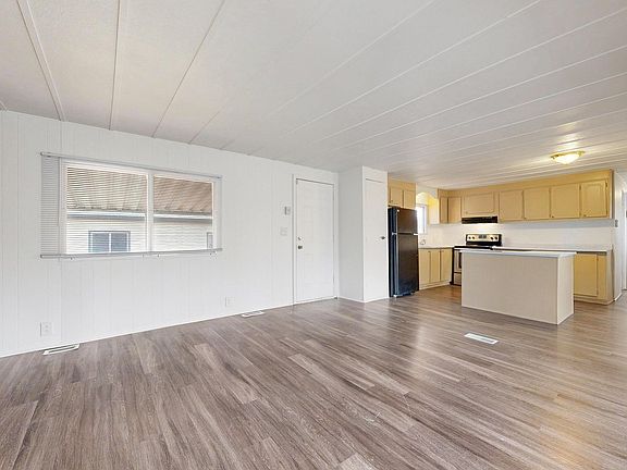 4th image of 1601 N College Ave #265