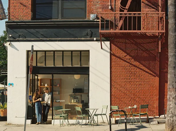 Del Mor, 1551 Echo Park Ave APT 402, Los Angeles, CA 90026