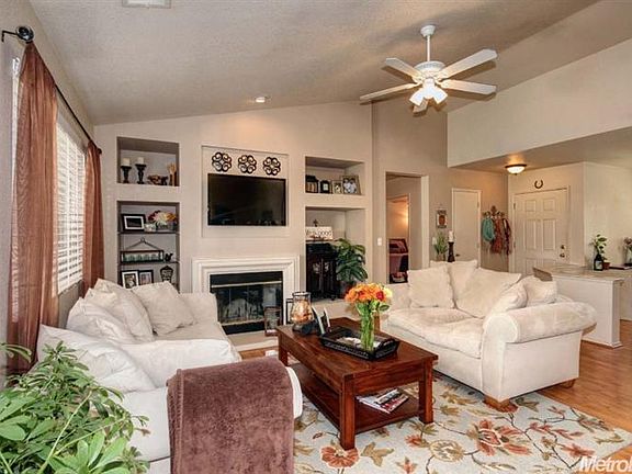 5th image of 6422 Laguna Mirage Ln