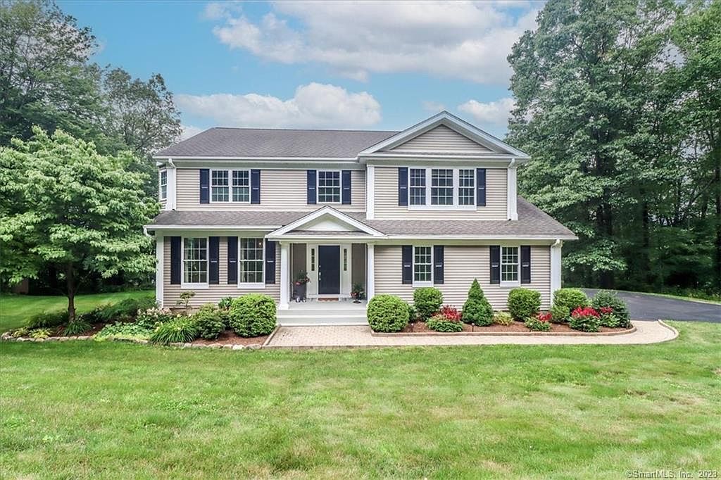 29 Boxwood Ln, New Milford, CT 06776 Zillow