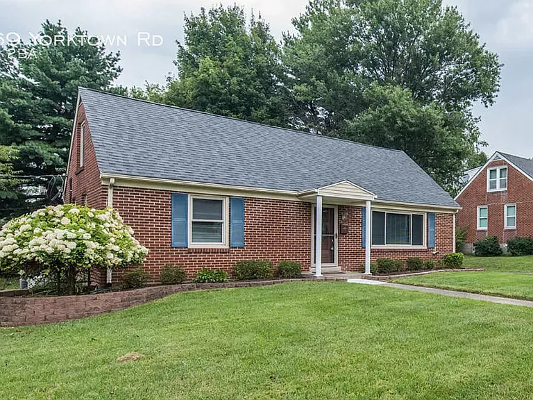 1769 Yorktown Rd — Photo 3