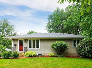 6813 W 23rd St, Saint Louis Park, MN 55426