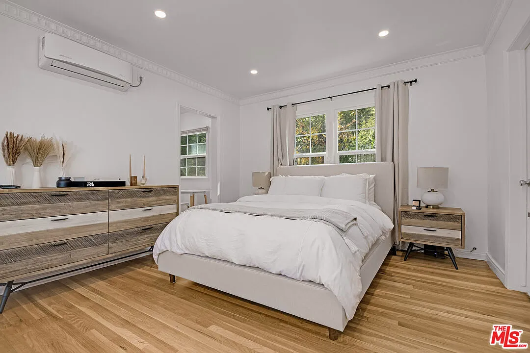 Studio, 1.0 bath, 400 sqft, $3,000 — Photo 4