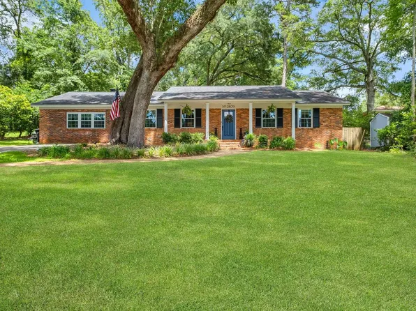2809 Trebark Dr, Tallahassee, FL 32312