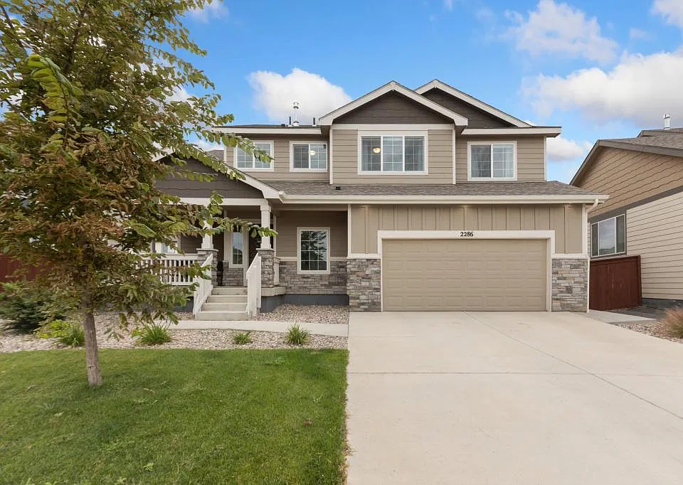 2286 Golden Way