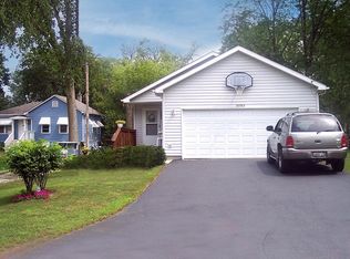 35703 N Helendale Rd, Ingleside, IL 60041