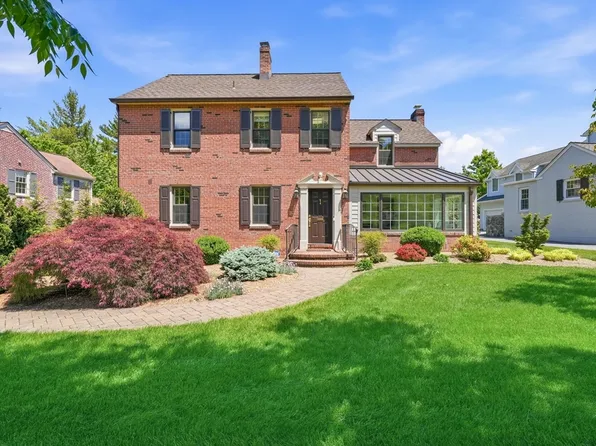 805 Princeton Rd, Wilmington, DE 19807