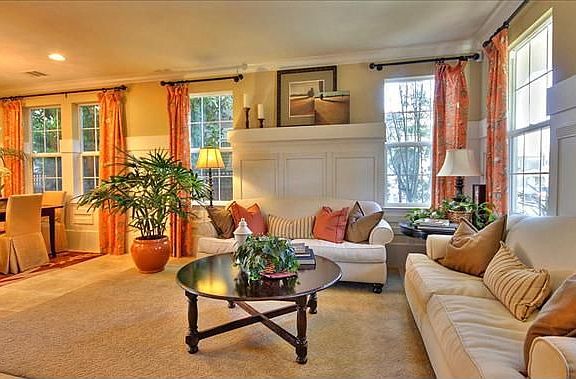 Formal Living Room 