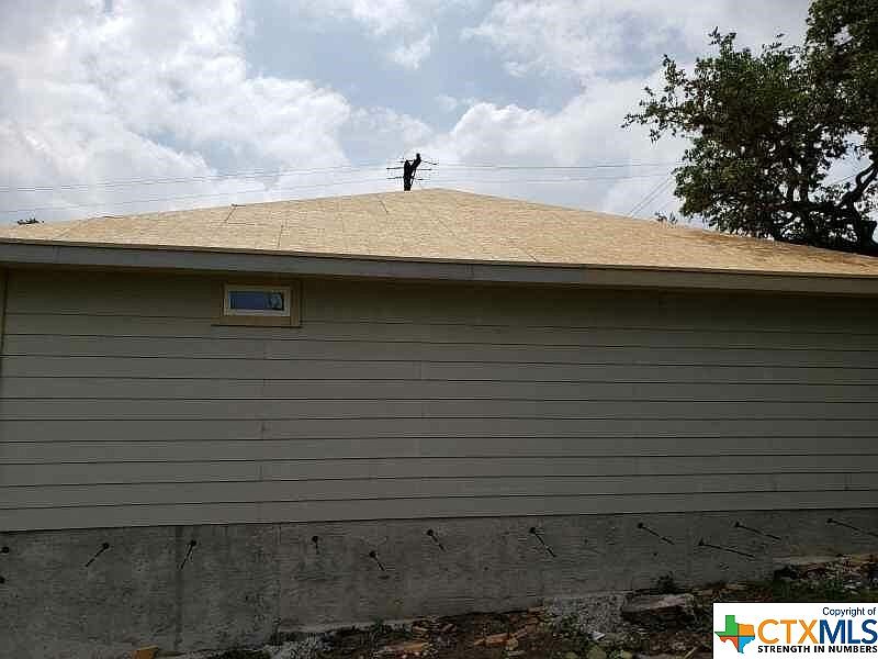 2nd image of 115 Cypress Cv