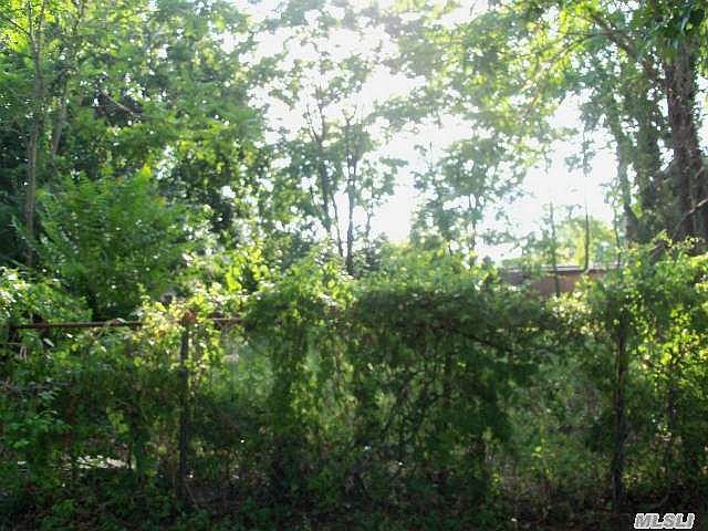 2nd image of 265 Covert St