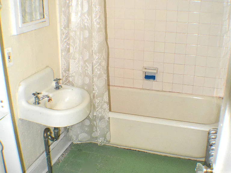 251 W Rittenhouse St #301 — Photo 7