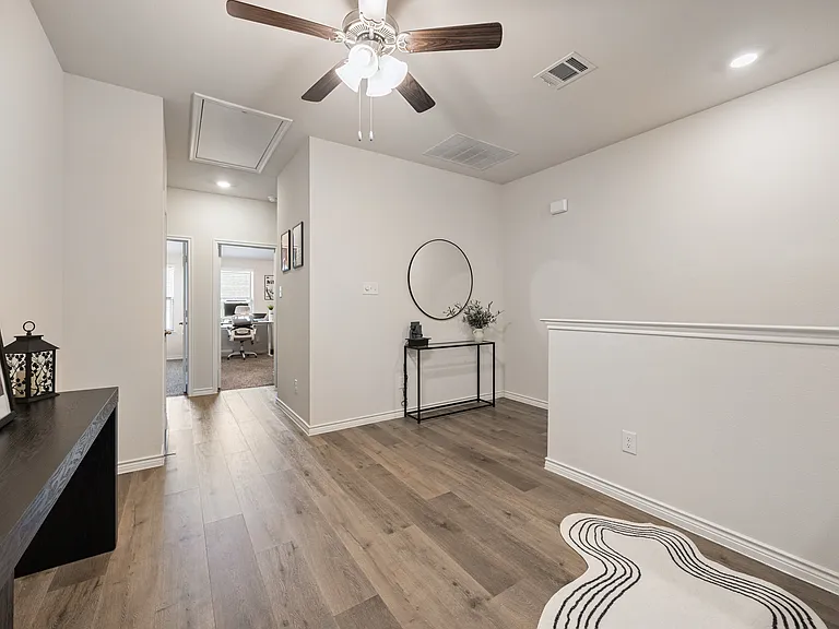 2016 Saddle Way — Photo 11
