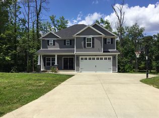 138 Raintree Dr, Elizabethtown, KY 42701