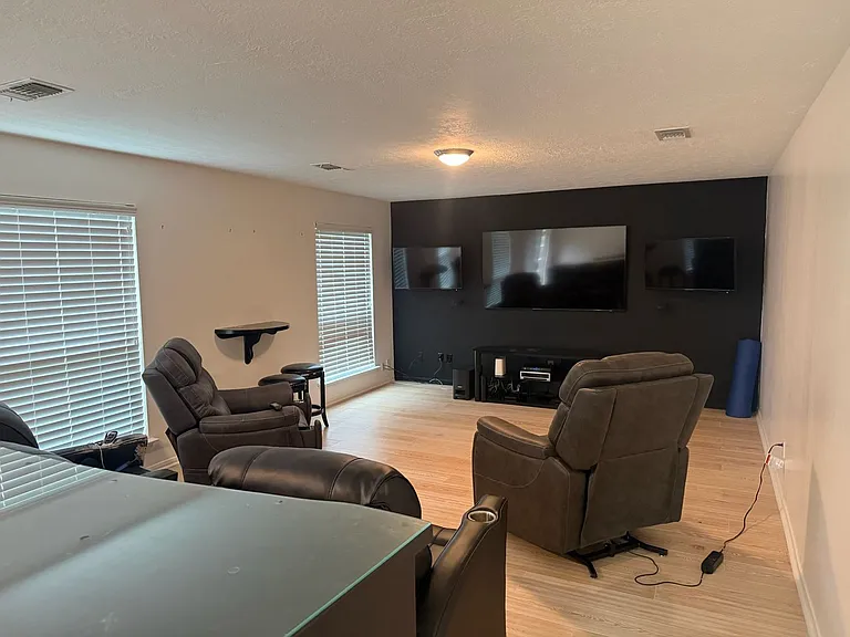 2722 Springstone Dr — Photo 5