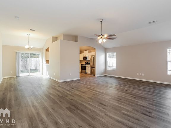 2nd image of 15768 Canoe Creek Dr