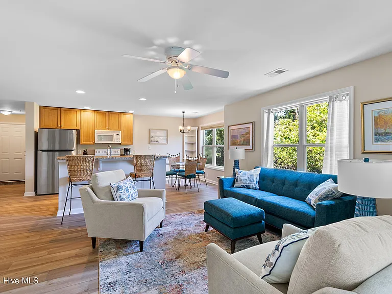 3350 Club Villas Dr #2103 — Photo 19