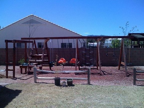 The playground that is in the yard