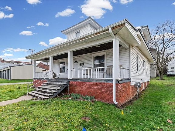 3rd image of 111 N Virginia St