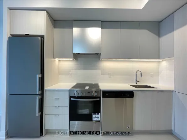 30 Gibbs Rd, Toronto, ON