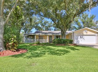 5107 Woodlawn Cir W, Palmetto, FL 34221