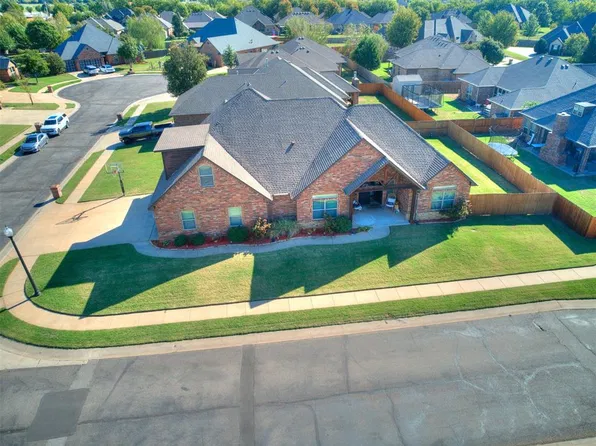 4712 SW 124th Pl, Oklahoma City, OK 73173