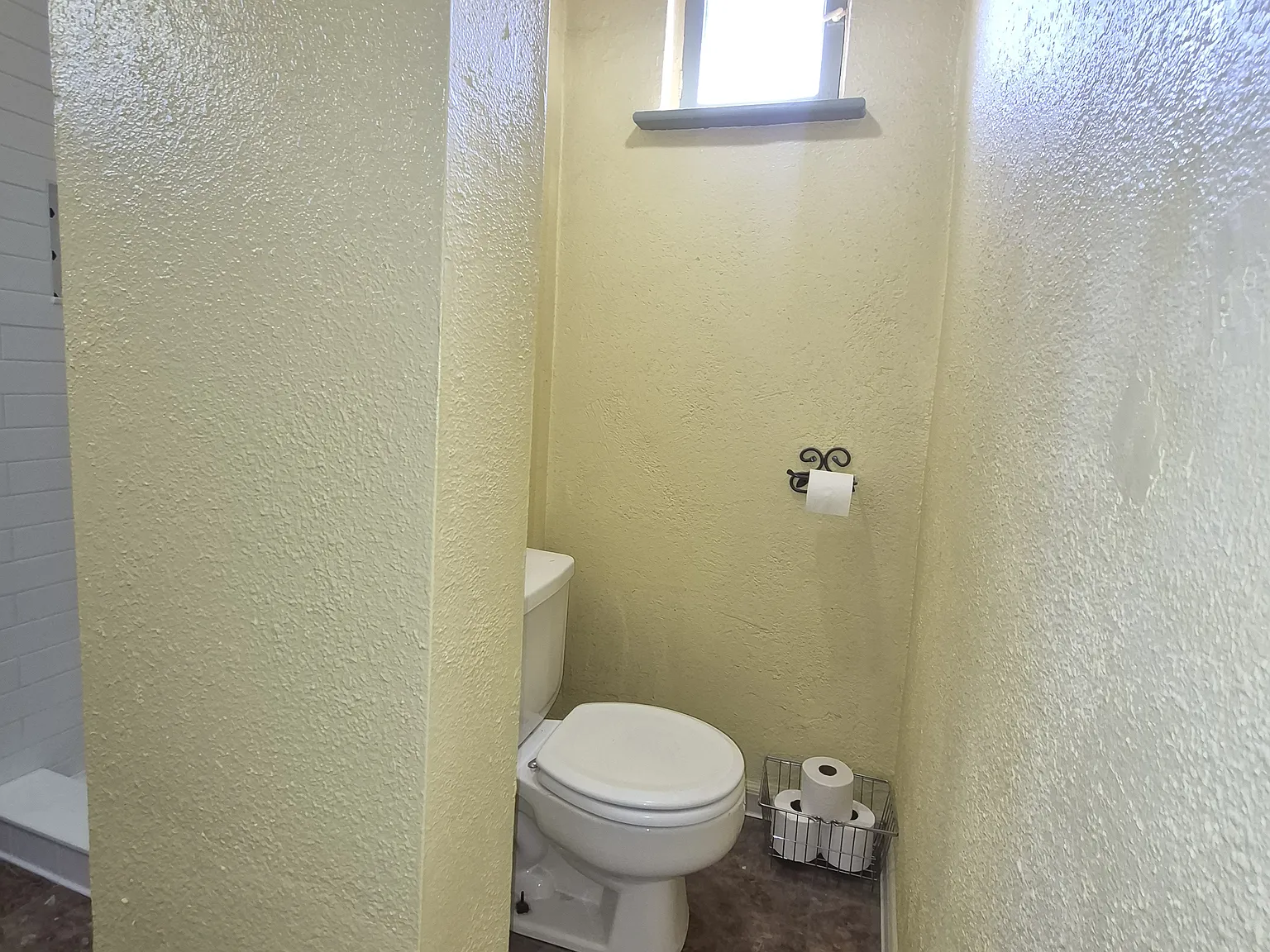 Studio, 350 sqft, $850 — Photo 4