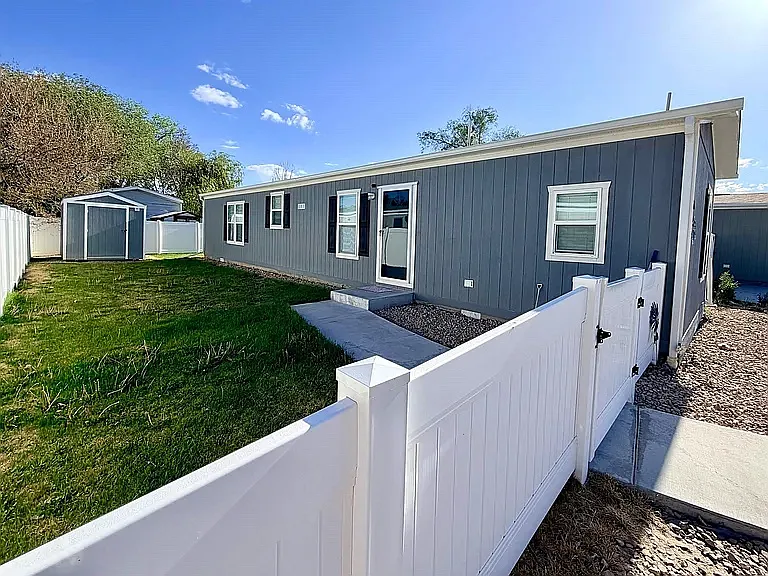 257 Clements Way — Photo 4
