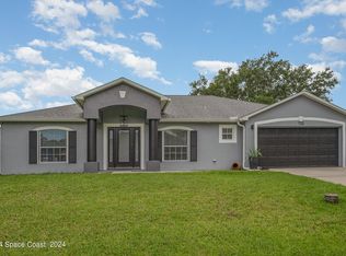 722 Boc Cir NW, Palm Bay, FL 32907