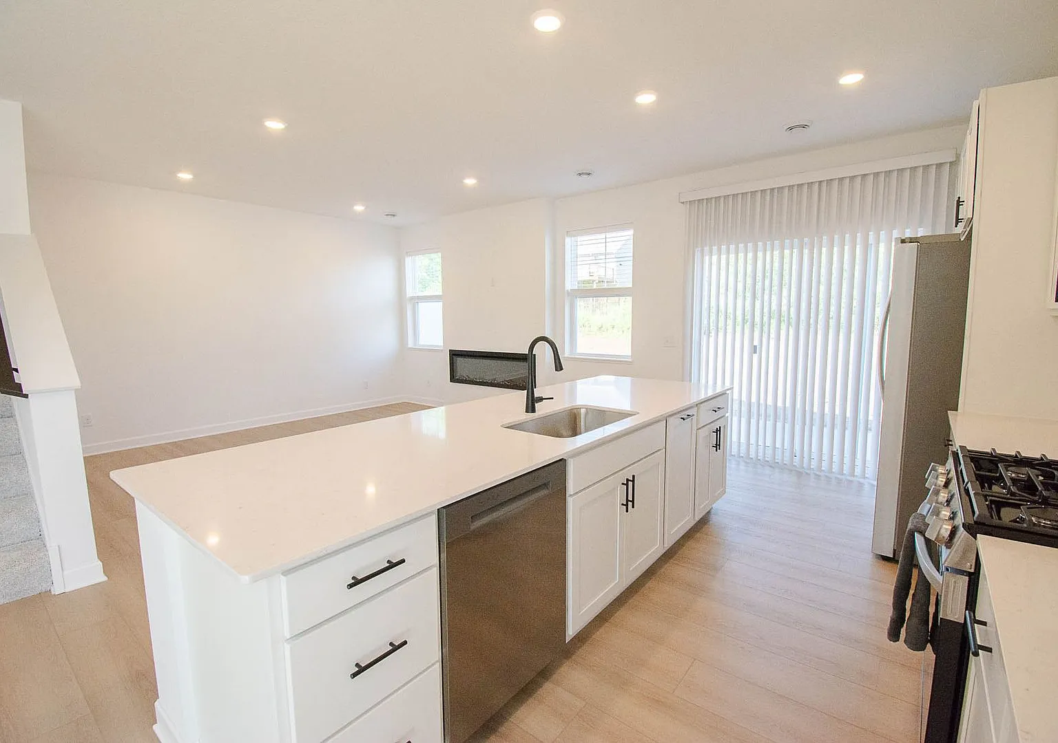 Brand New Construction - Pristine, Bright NW Townhome! — Photo 4