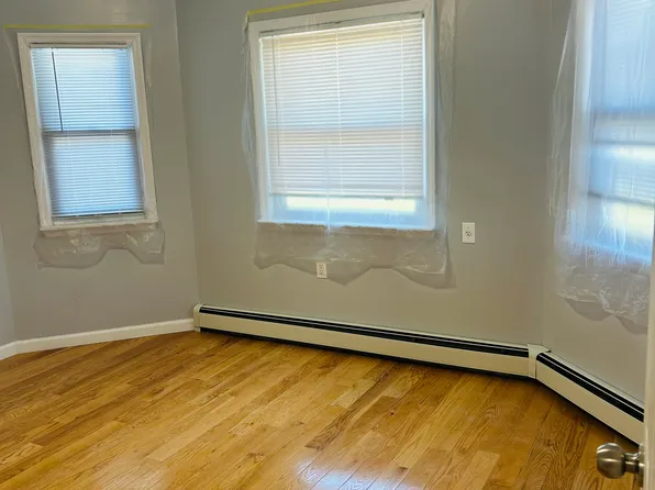 87XX 95th St, Woodhaven, NY 11421