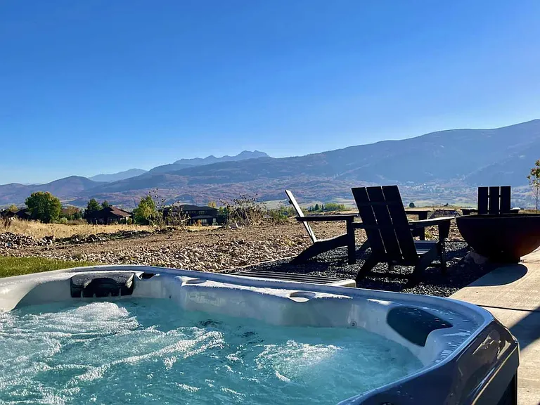 Private hot tub with view