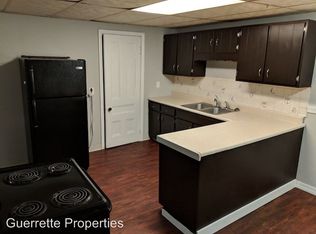 177 Highland Ave APT 3, Gardiner, ME 04345