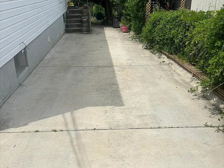 311 Harlem Ln — Photo 40