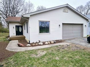 3205 20th St, Rockford, IL 61109