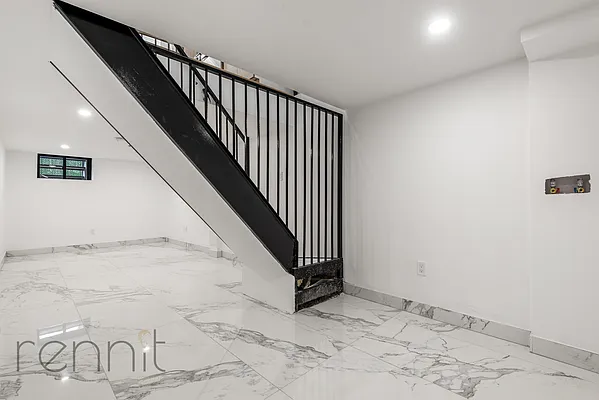 Rented by Rennit Inc. | media 13