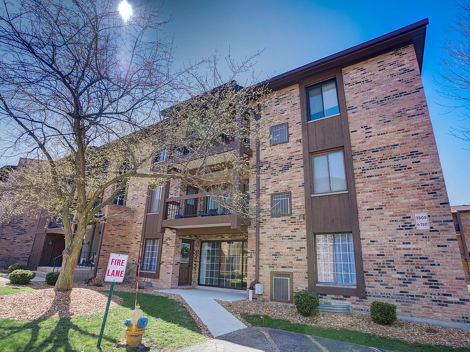 1st image of 7509 175th St APT 211
