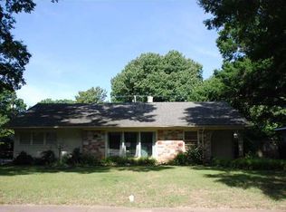 169 N Rose Rd, Memphis, TN 38117