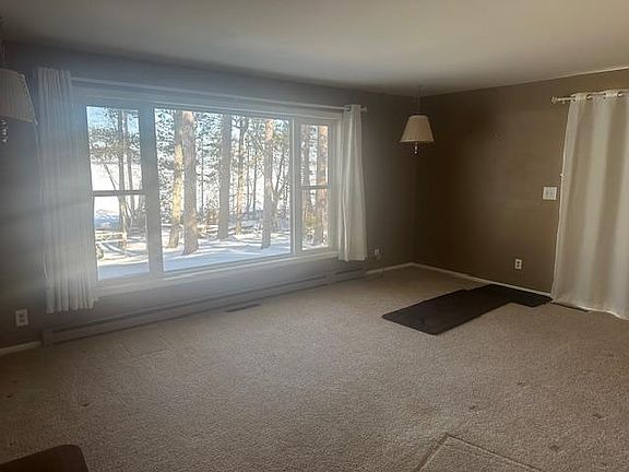 4th image of 2437 Pine Acres Rd NE