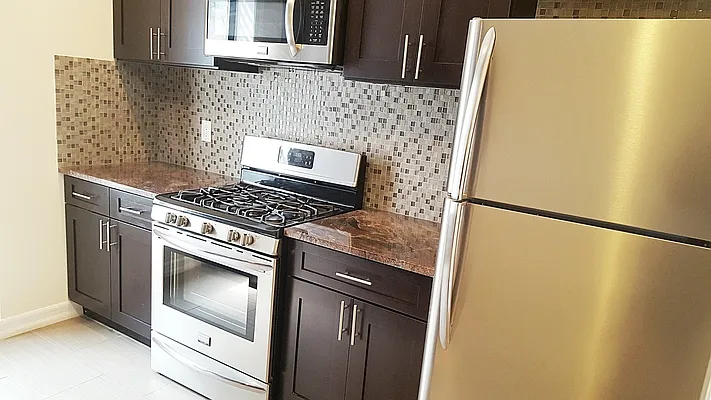 Rented by B.H. TAL Real Estate | media 1