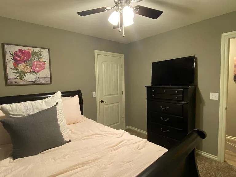 1909 Sunflower Cir — Photo 16