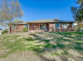 824 E Woodlawn Heights Rd, Derby, KS 67037