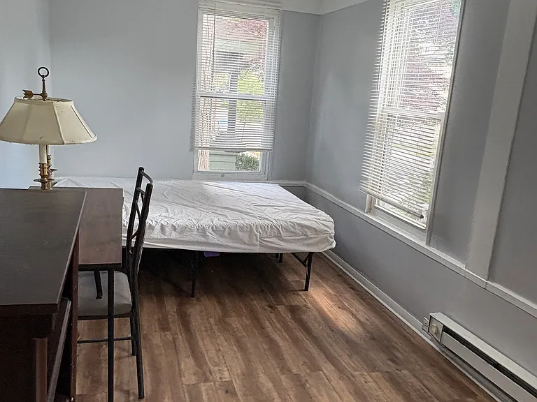 52 Phillips St #1 — Photo 14